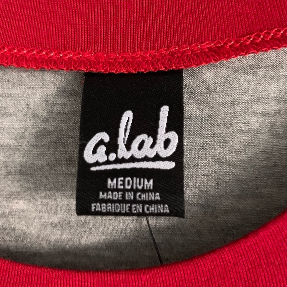 alien tee - Picture 2 of 2